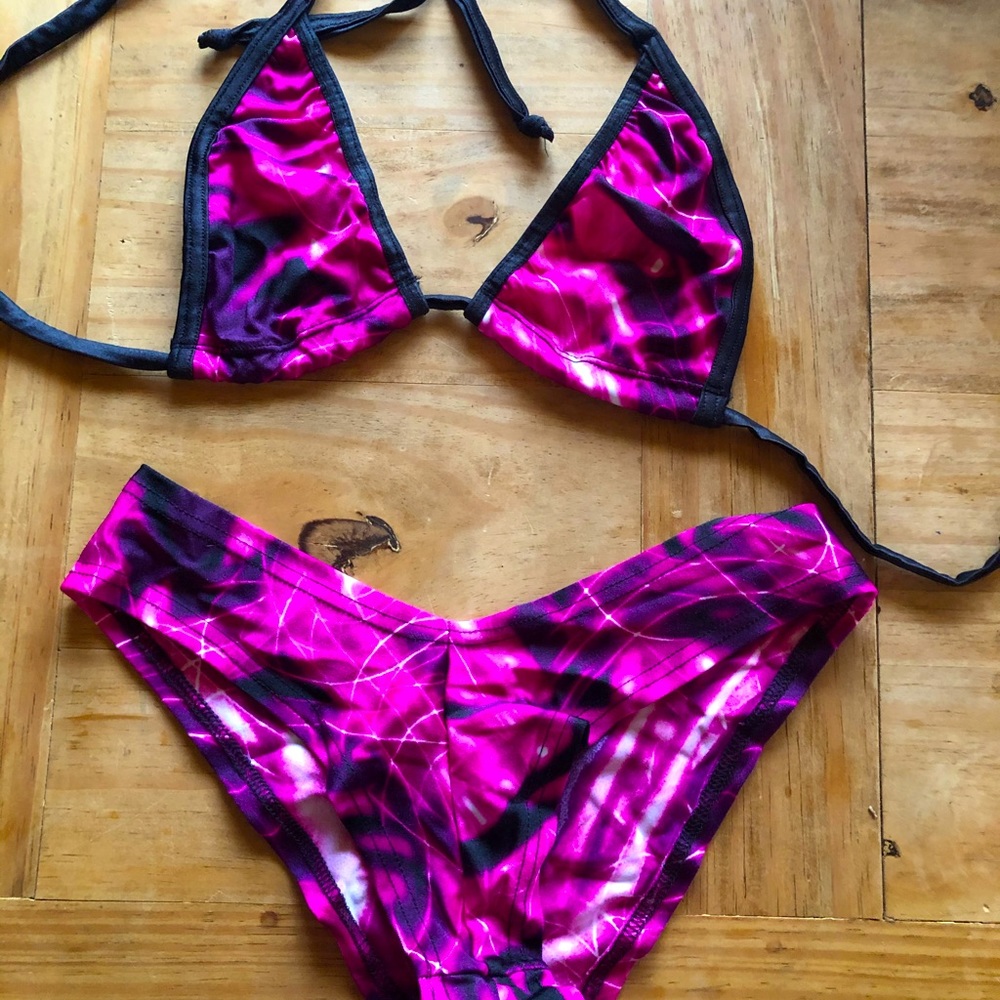 Handmade scrunched butt bikini